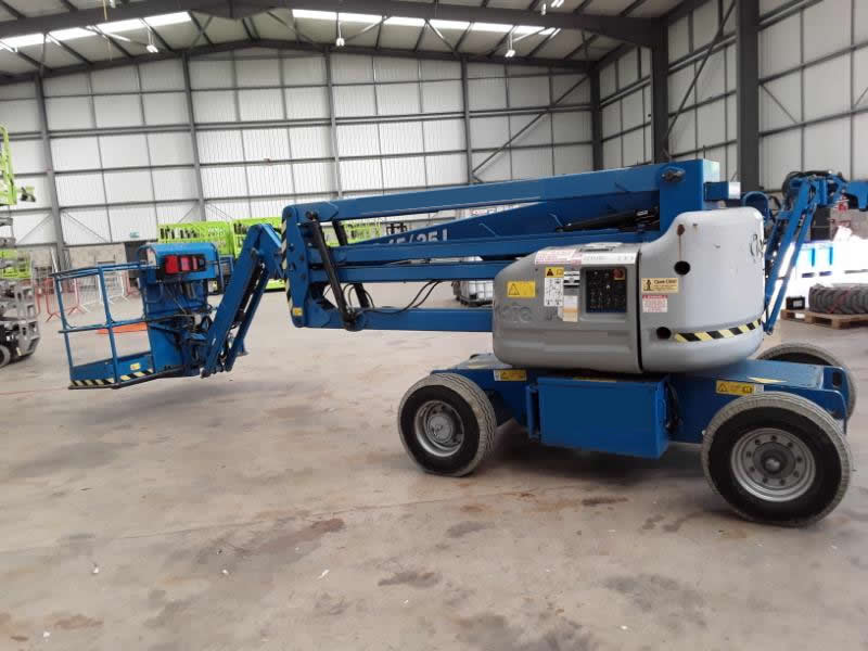 https://resaleimages.afi-rentals.co.uk/forsale/genie/g4525bi/2014/genie-g4525bi-2014-1.jpg