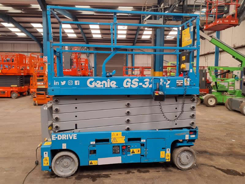 https://resaleimages.afi-rentals.co.uk/forsale/genie/gs3232/2021/genie-gs3232-2021-1.jpg
