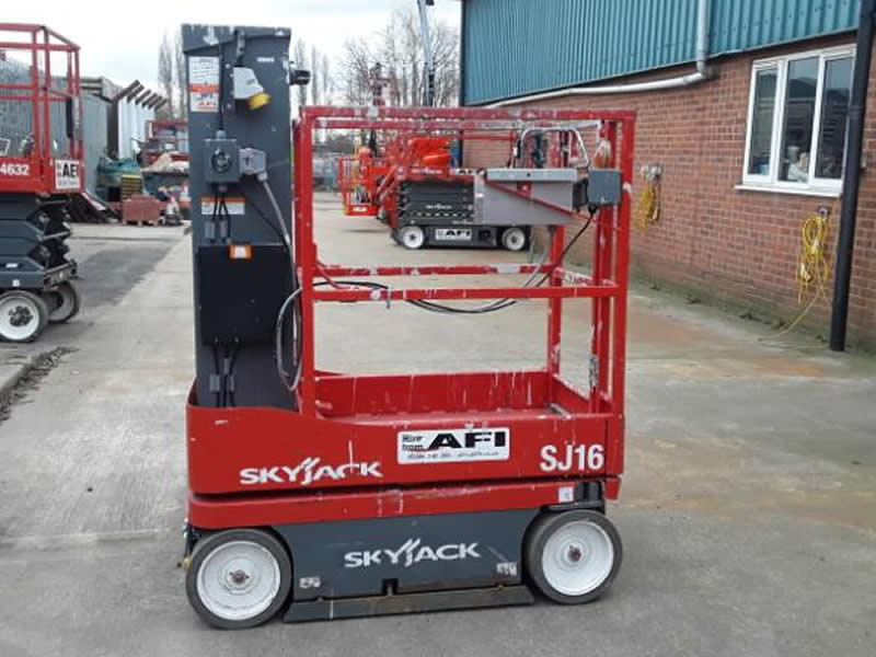 https://resaleimages.afi-rentals.co.uk/forsale/skyjack/sj16/2019/skyjack-sj16-2019-1.jpg