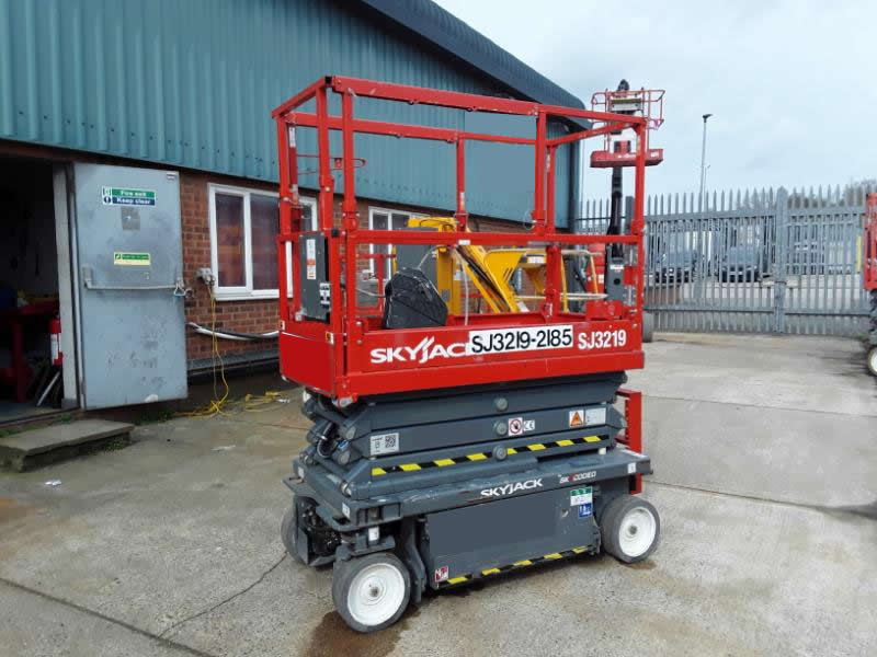 https://resaleimages.afi-rentals.co.uk/forsale/skyjack/sj3219/2023/skyjack-sj3219-2023-1.jpg