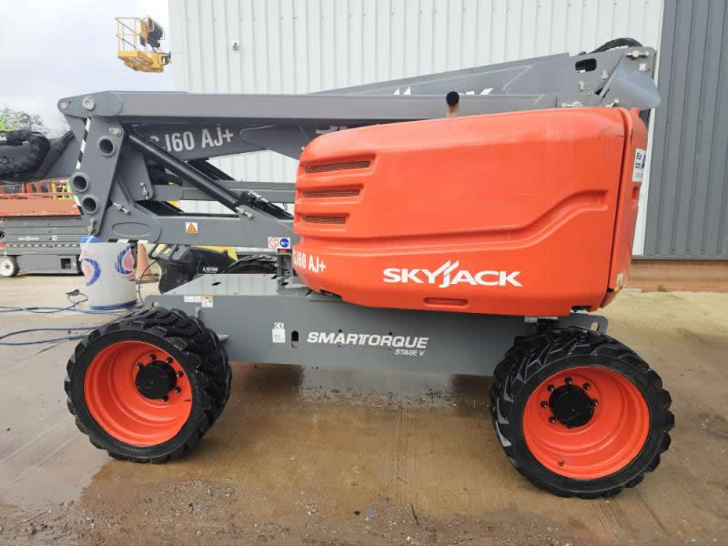 https://resaleimages.afi-rentals.co.uk/forsale/skyjack/sj60ajs/2021/skyjack-sj60ajs-2021-1.jpg