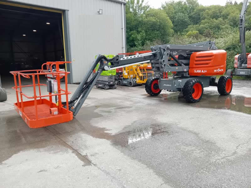 https://resaleimages.afi-rentals.co.uk/forsale/skyjack/sj60ajs/2022/skyjack-sj60ajs-2022-1.jpg